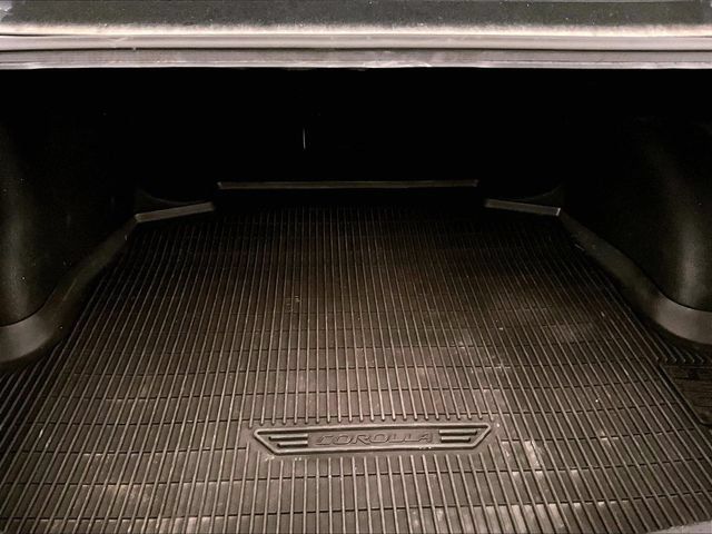 Used 2024 Toyota Corolla LE FWD image 33