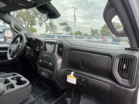 New 2025 Chevrolet Silverado 2500 W/T image 51