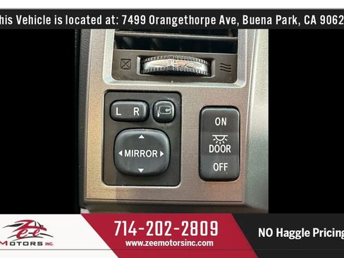 Used 2013 Toyota Sequoia Platinum RWD image 49