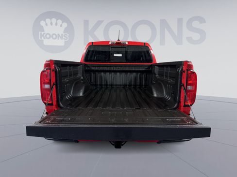 Used 2018 Chevrolet Colorado Z71 AWD/4WD image 25