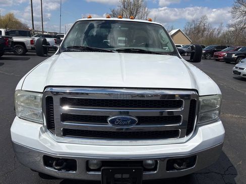 Used 2005 Ford F250 4x4 SuperCab Super Duty image 2