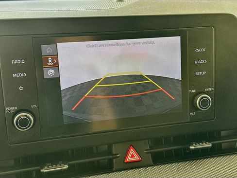 Used 2023 Kia Sportage LX FWD image 21