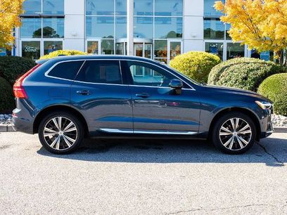 Used 2023 Volvo XC60 B5 Ultimate w/ Climate Package