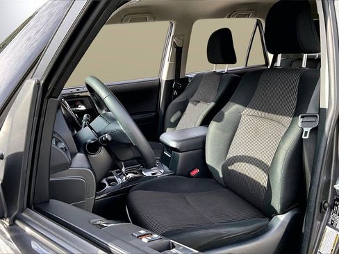 Used 2022 Toyota 4Runner TRD Off-Road image 20