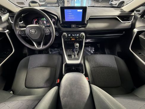 Used 2025 Toyota RAV4 XLE w/ Convenience Package AWD/4WD image 35