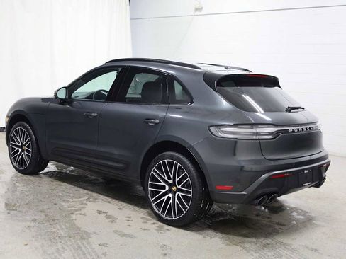 Certified 2026 Porsche Macan image 3