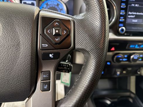 Used 2021 Toyota Tacoma SR5 image 15