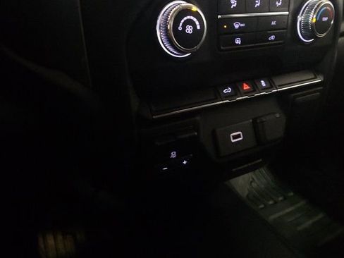 Used 2020 GMC Sierra 1500 4x4 Double Cab w/ Fleet Convenience Package image 20