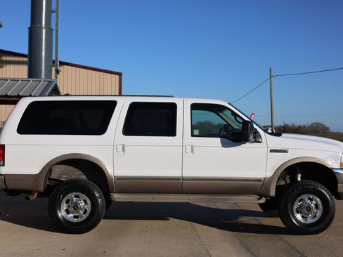 Used 2002 Ford Excursion Limited image 2