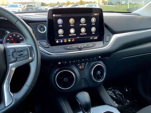 Used 2023 Chevrolet Blazer LT image 28