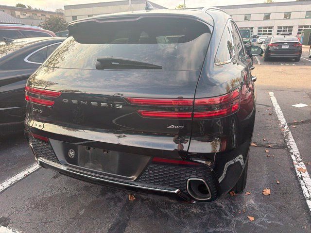Used 2025 Genesis GV70 2.5T w/ Advanced Package AWD/4WD image 9
