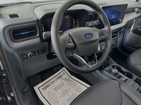 New 2025 Ford Maverick Lobo image 9