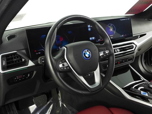 Used 2023 BMW i4 eDrive35 RWD image 31
