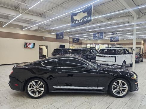 Used 2018 Ford Mustang Premium w/ Safe & Smart Package RWD image 5