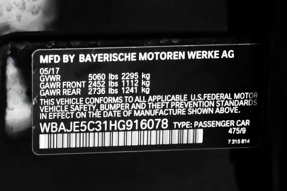 Used 2017 BMW 540i RWD image 62