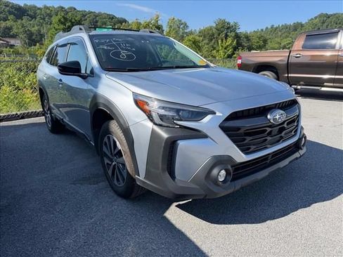 Used 2025 Subaru Outback Premium w/ Popular Package #1A AWD/4WD image 17