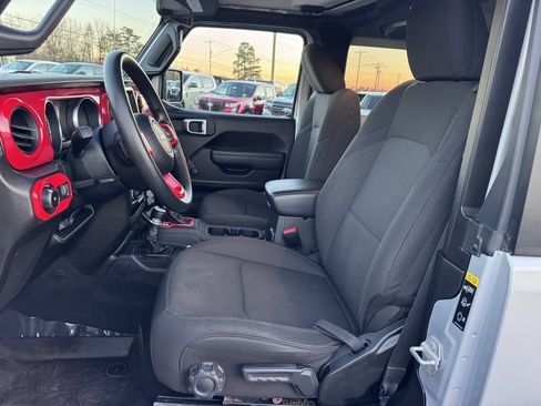 Used 2023 Jeep Wrangler Sport image 18