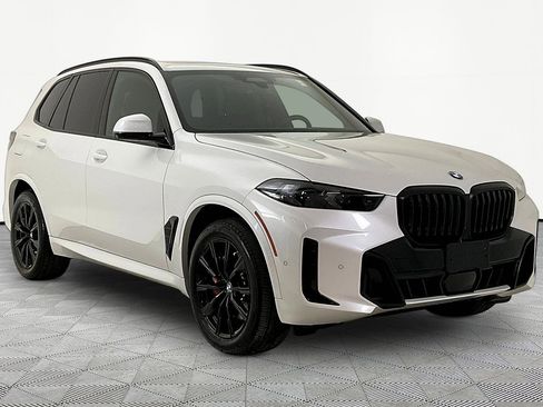 Used 2026 BMW X5 xDrive40i AWD/4WD image 3