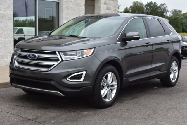 Used 2016 Ford Edge SEL w/ Equipment Group 201A AWD/4WD image 17