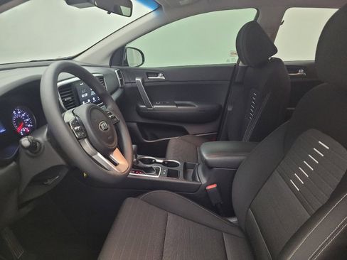 Used 2020 Kia Sportage LX w/ LX Popular Package FWD image 17