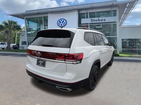 New 2026 Volkswagen Atlas SE FWD image 4