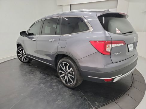 Certified 2022 Honda Pilot Touring image 6