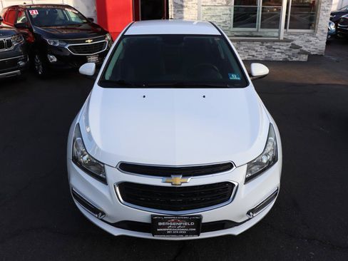 Used 2016 Chevrolet Cruze LT FWD image 9