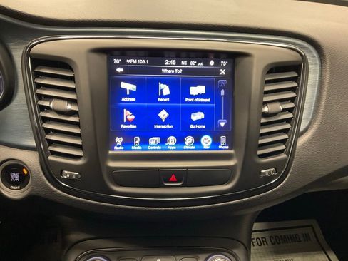 Used 2015 Chrysler 200 S w/ Navigation & Sound Group I image 21