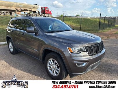 Used 2019 Jeep Grand Cherokee Laredo