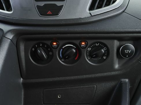 Used 2019 Ford Transit 250 148 Medium Roof image 28