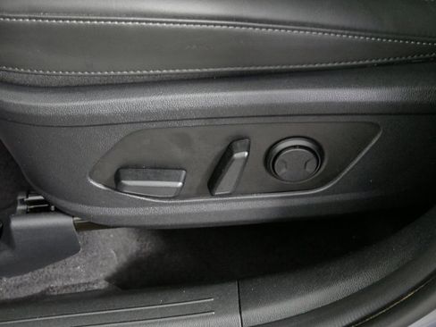 Used 2024 Kia Sorento S w/ Panoramic Sunroof Package AWD/4WD image 24