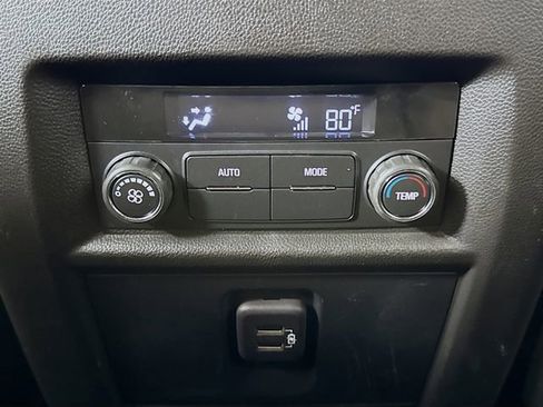 Used 2023 Chevrolet Traverse LS w/ Safety Package image 23