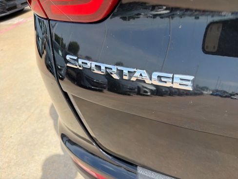 Used 2018 Kia Sportage EX w/ EX Sport Appearance Package FWD image 10