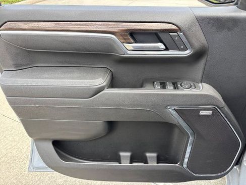 Used 2025 Chevrolet Silverado 1500 RST AWD/4WD image 16
