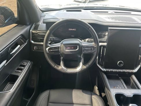 Used 2024 GMC Acadia Elevation w/ Black Edition FWD image 11