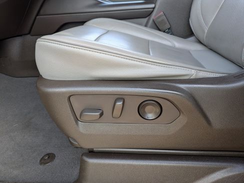 Used 2021 GMC Yukon SLT w/ SLT Luxury Plus Package image 25