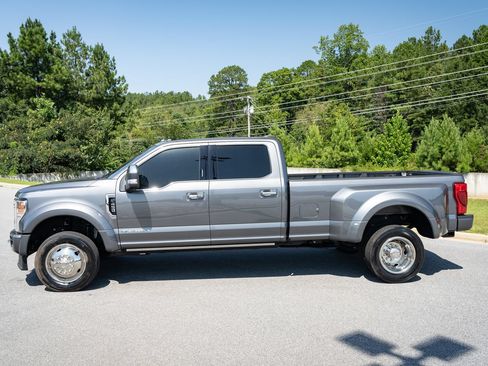 Used 2022 Ford F450 Platinum w/ FX4 Off-Road Package AWD/4WD image 14