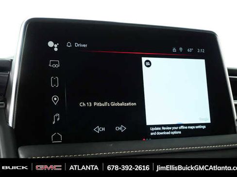 Used 2023 GMC Yukon SLT w/ SLT Premium Package image 15