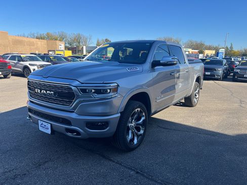 Used 2022 RAM 1500 Limited image 3