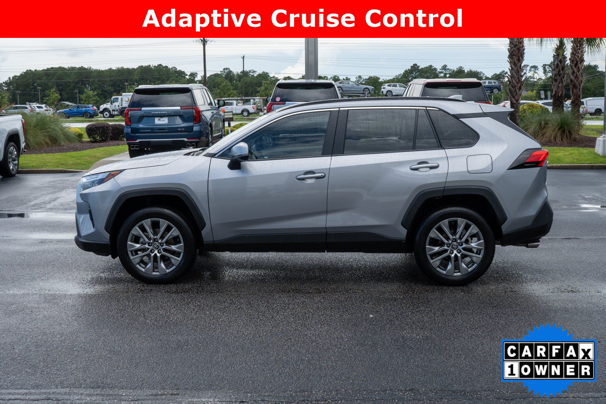 Used 2024 Toyota RAV4 XLE Premium FWD image 6
