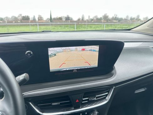 Used 2025 Buick Encore GX Preferred image 17