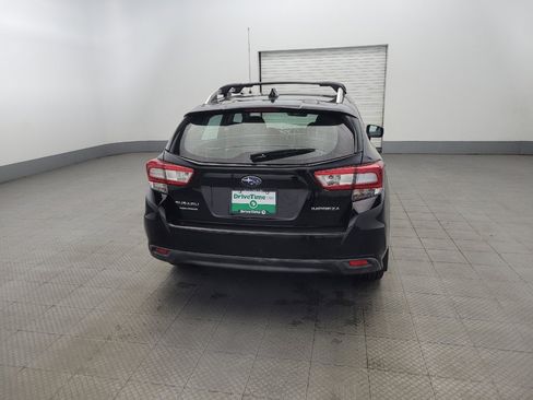 Used 2019 Subaru Impreza 2.0i Premium image 7