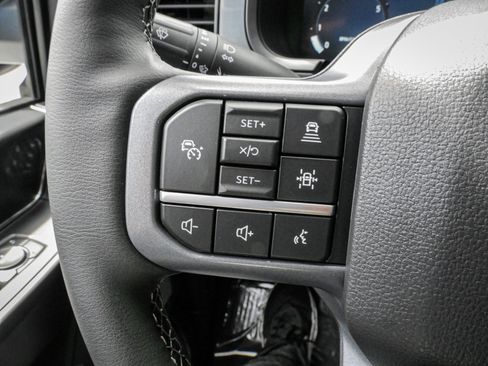 Used 2026 Ford F150 Lariat w/ Equipment Group 502A High AWD/4WD image 19