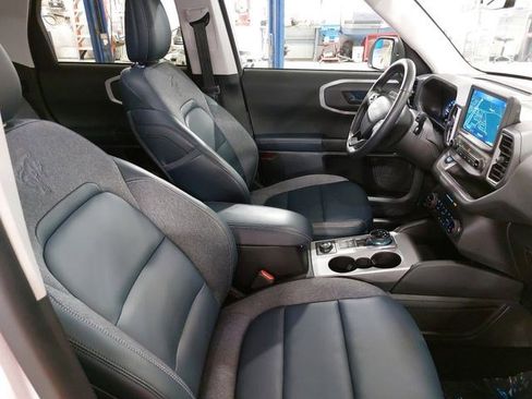 Used 2024 Ford Bronco Sport Outer Banks w/ Tech Package AWD/4WD image 10