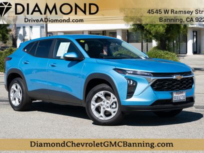 Used 2025 Chevrolet Trax LS w/ LS Convenience Package