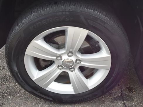 Used 2015 Jeep Patriot Latitude image 41