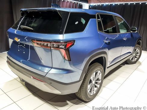 New 2026 Chevrolet Equinox LT FWD image 9