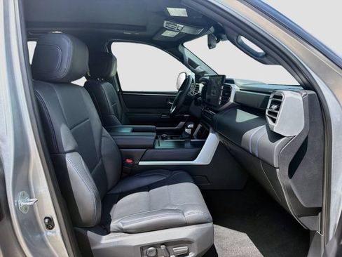 Used 2023 Toyota Sequoia Platinum AWD/4WD image 16