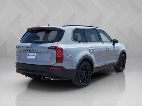 Used 2022 Kia Telluride SX w/ SX Prestige Package AWD/4WD image 5