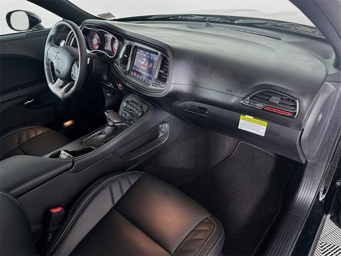 Used 2023 Dodge Challenger SRT Hellcat image 31